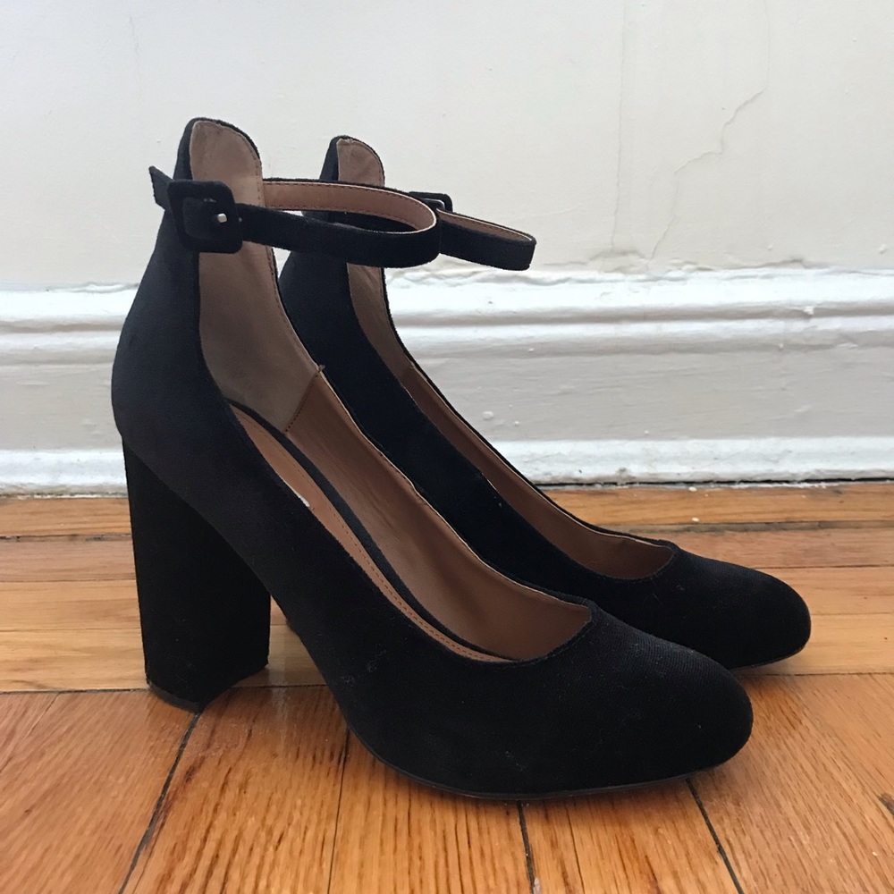 Velvet Steve Madden Heels with Ankle Strap